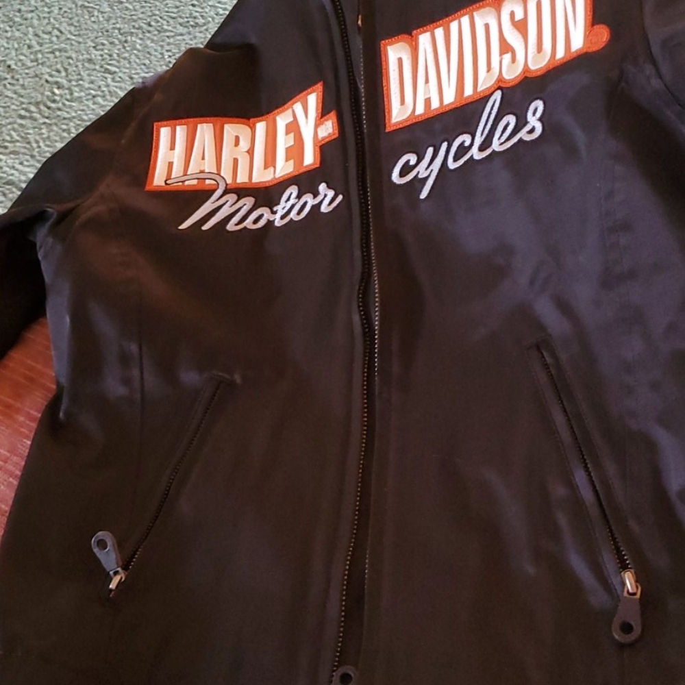 Harley's Davidson jacket - Picture 3 of 3